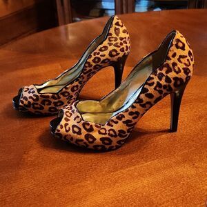 Guess by Marciano, Peep Toe Stiletto Heels, Size 6.5", Leopard Animal Print
